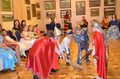 Детский рыцарский бал со средневековой музыкой